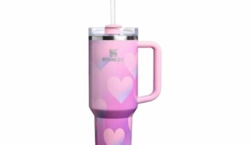 Stanley Target Exclusive Valentines Day Collection Flowstate Quencher 40oz Tumbler
