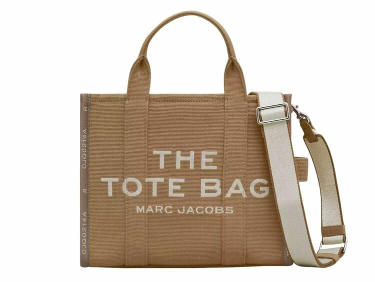 marc jacobs the medium tote bag jacquard camel