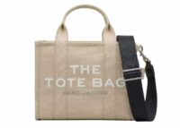 marc jacobs the tote bag small beige 1 1
