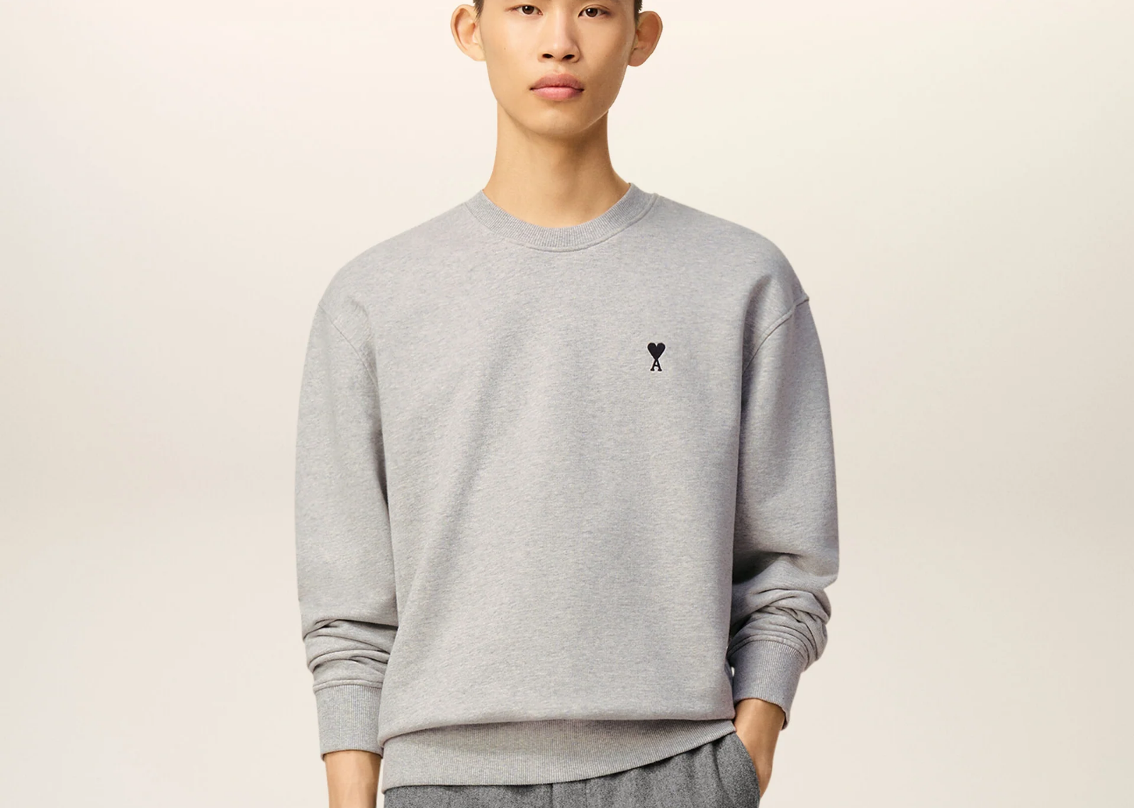 ami paris ami de coeur sweatshirt grey 2 1