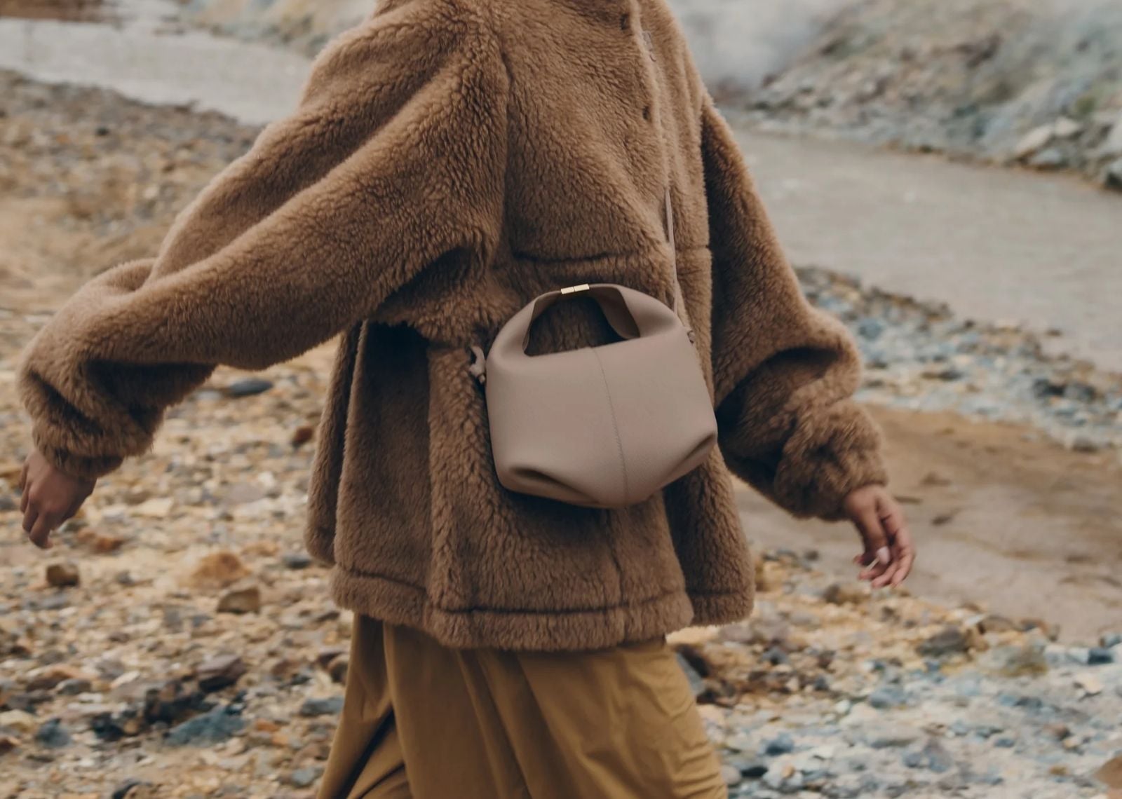 polene beri edition textured taupe 2 1