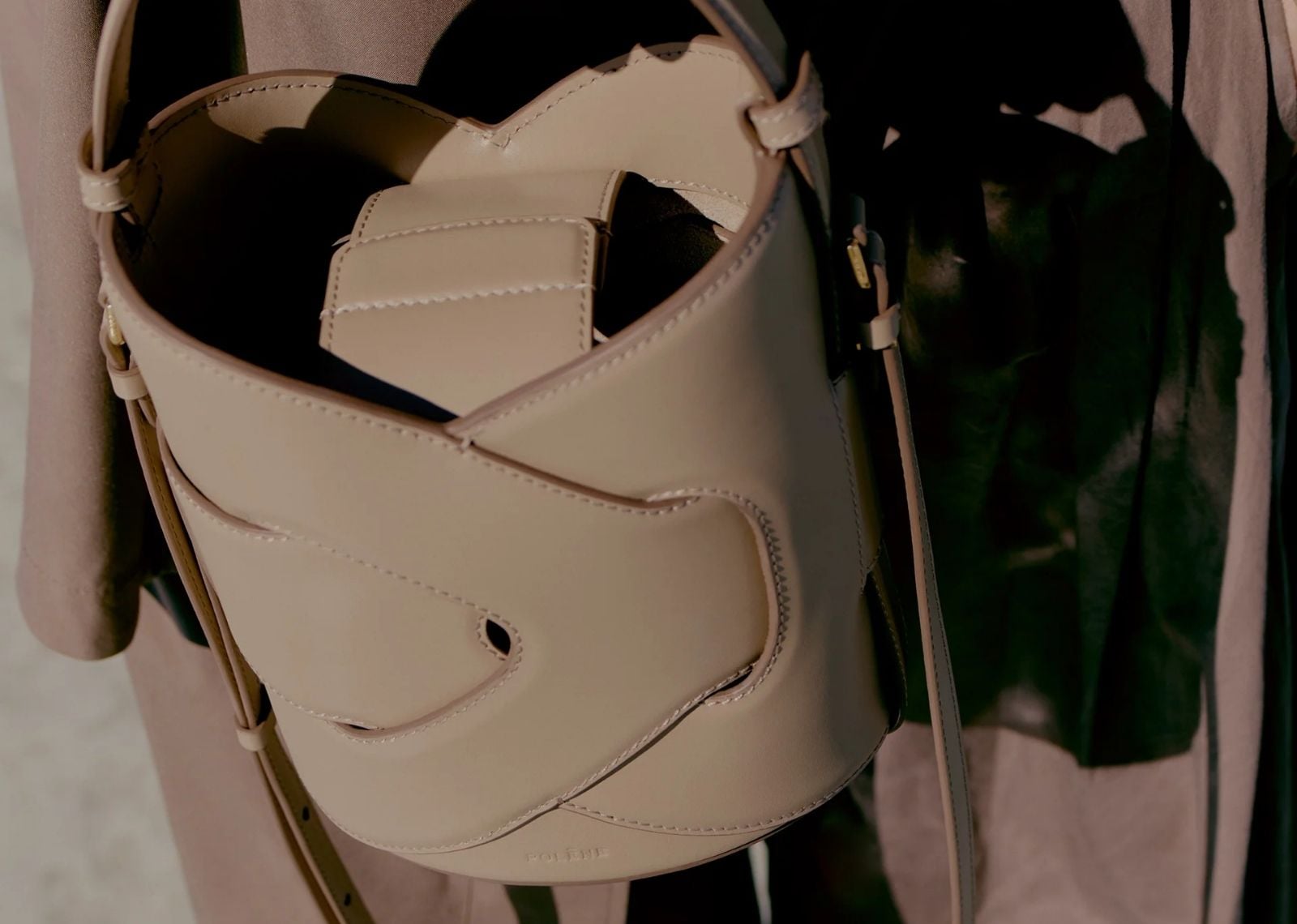 polene nodde seau edition taupe 3 1