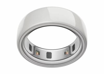 oura ring 4 ceramic cloud 1 1