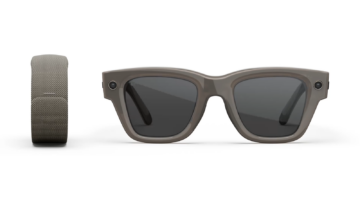 Ray-Ban Meta Display AI Smart Glasses with Neural Band In-Lens Display Clear Black