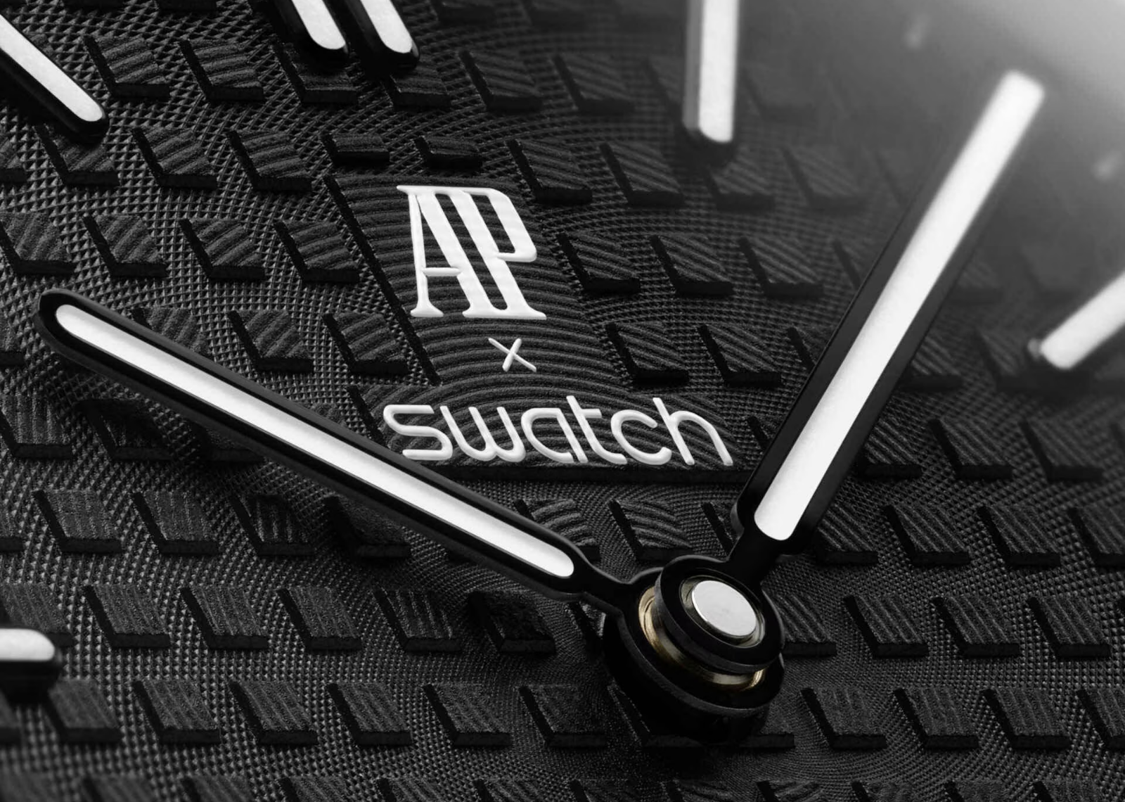 audemars piguet x swatch bioceramic royal pop ocho negro black 4 1