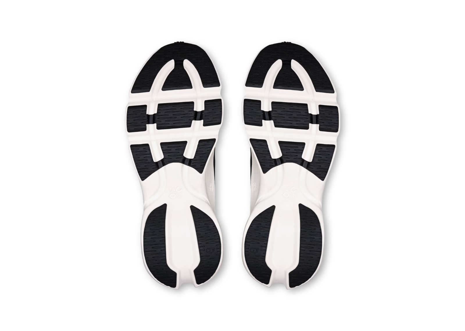 on running cloudsolo loewe black eggshell w 3 1