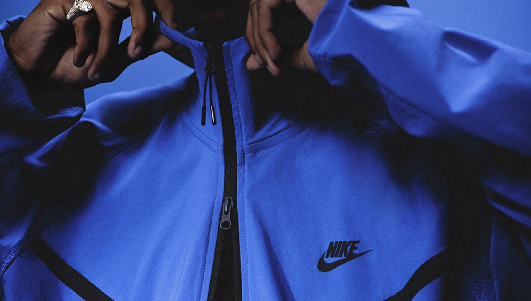 Nike Tech Fleece Sneaker Baker