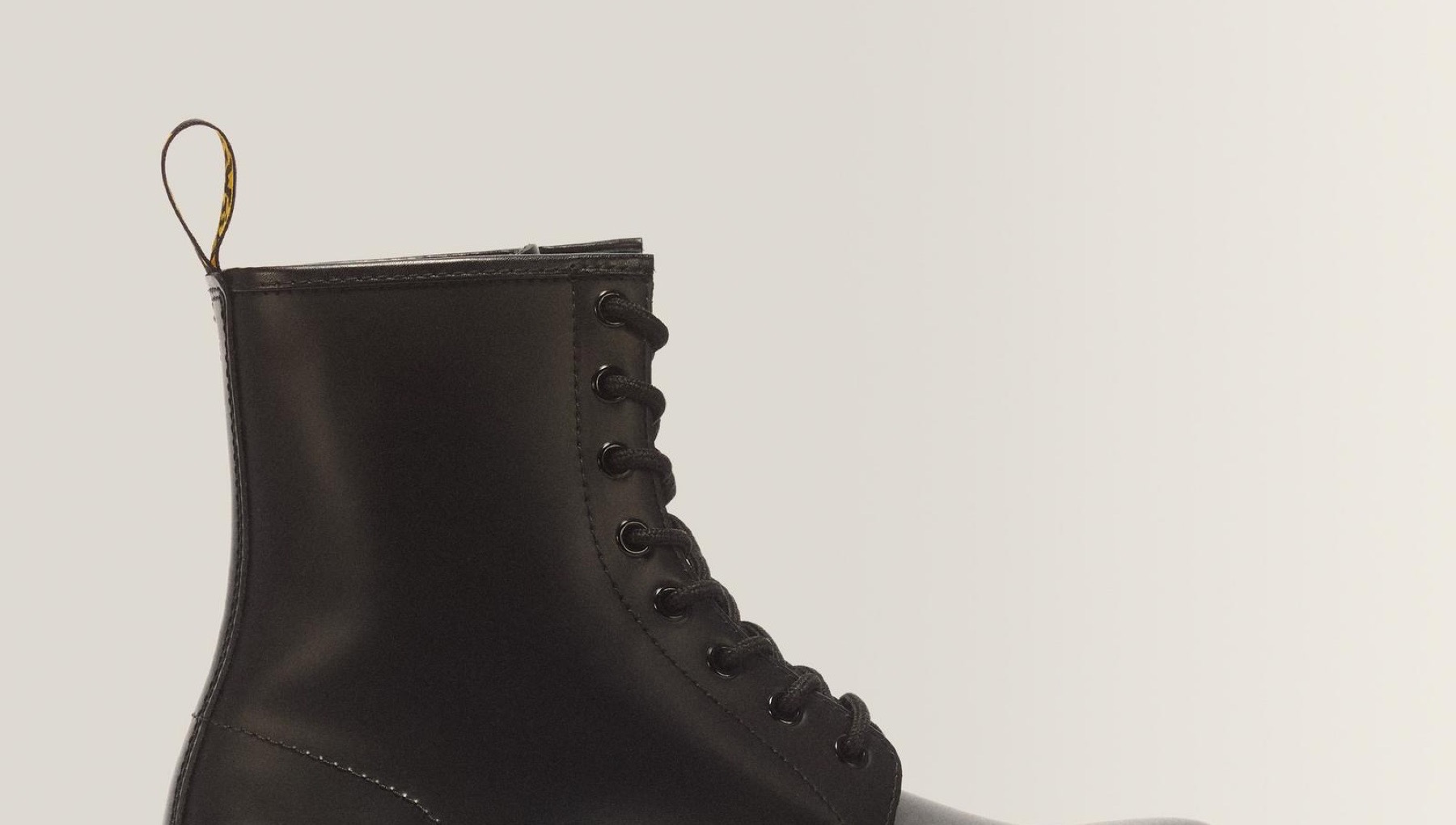 Dr. Martens Rehberi: 1460, 1461, Jadon ve 2976 Chelsea. Hangi Model, Hangi Beden? Sneaker Baker