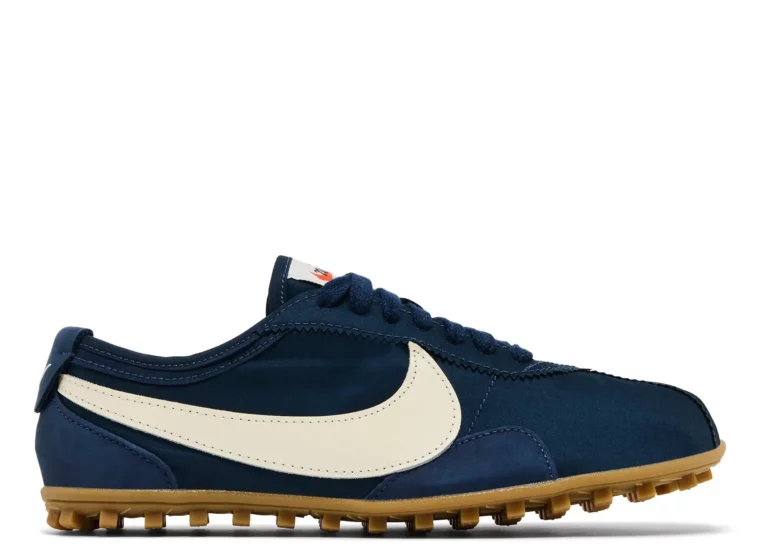 Nike Moon Shoe OG Midnight Navy Gum Light Brown Soft Pearl (W)