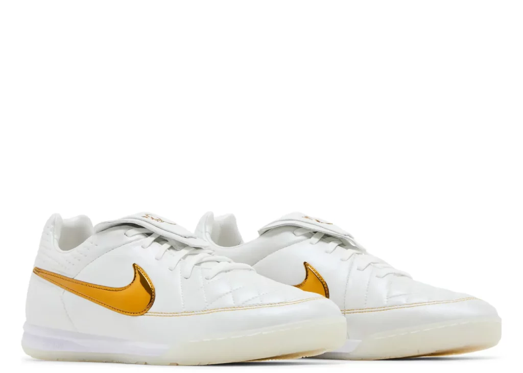 Nike Tiempo Legend Ronaldinho Touch of Gold - IF4389-100 | Sneaker