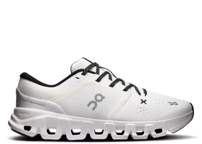 On Running Cloud X 5 White Black (W)