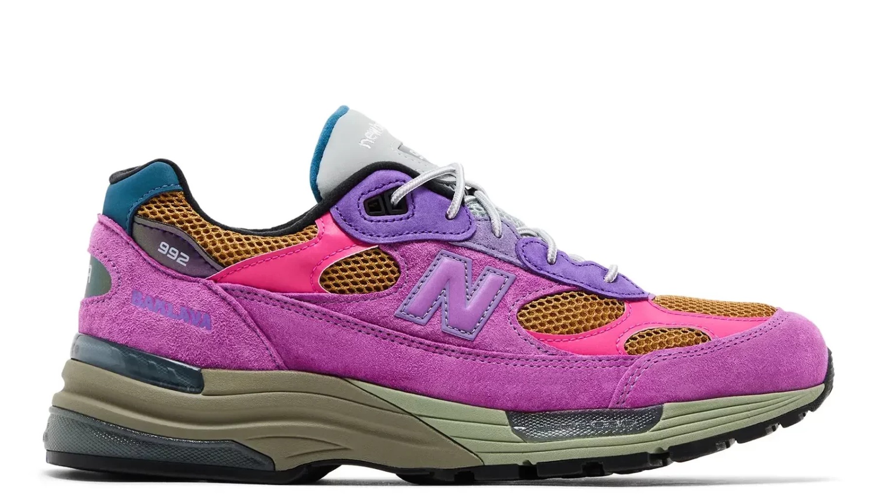 New Balance 992 Made in USA modeli Sneaker Baker