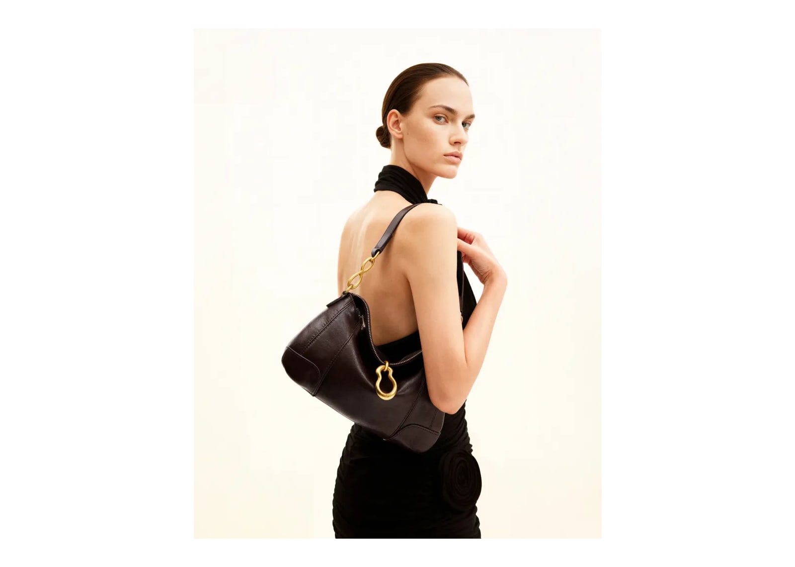 JW PEI Jayla Metal Pendant Embellished Shoulder Bag Dark Brown - görsel 2