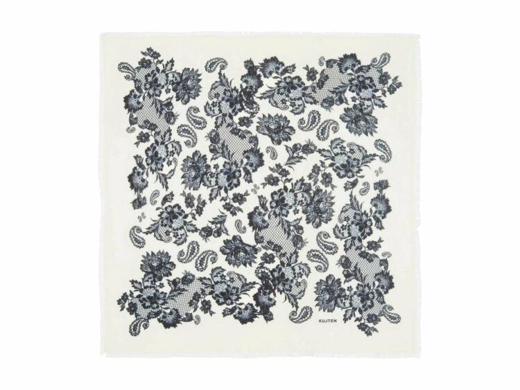 Kujten Large Bandana Hachiko Lace White – Black