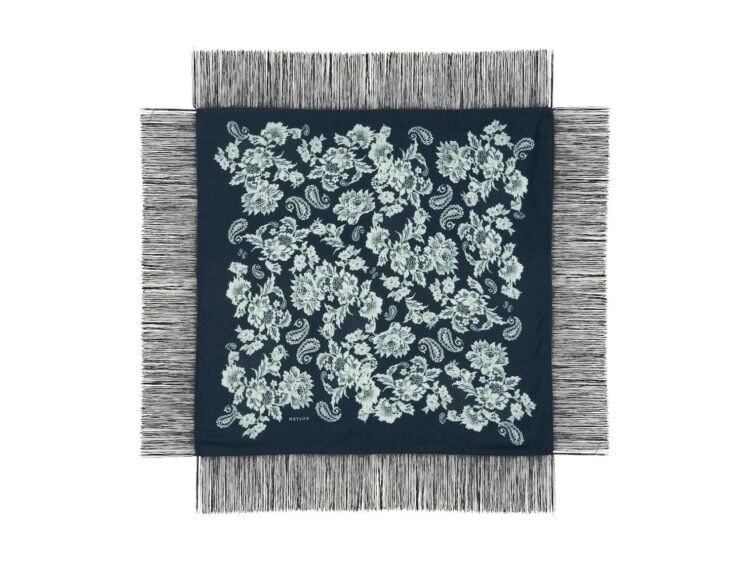 Kujten Large Bandana Helia Lace Fringes Black