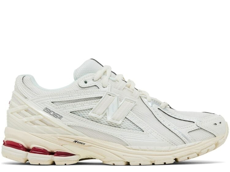 New Balance 1906R Sea Salt Red