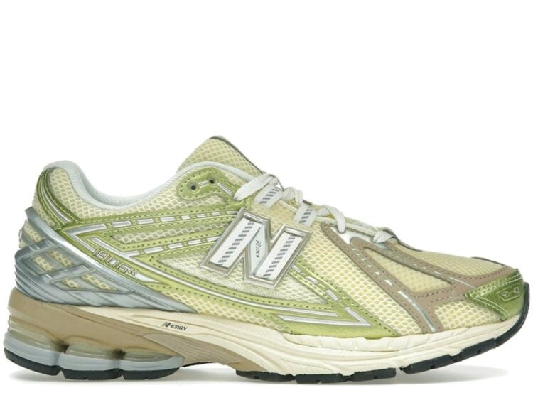 New Balance 1906R Yellow Parchment