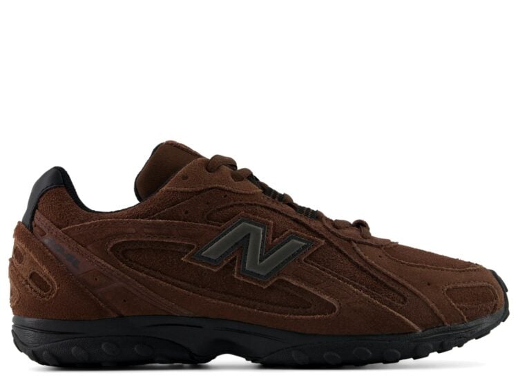 New Balance 204L Pumpernickel