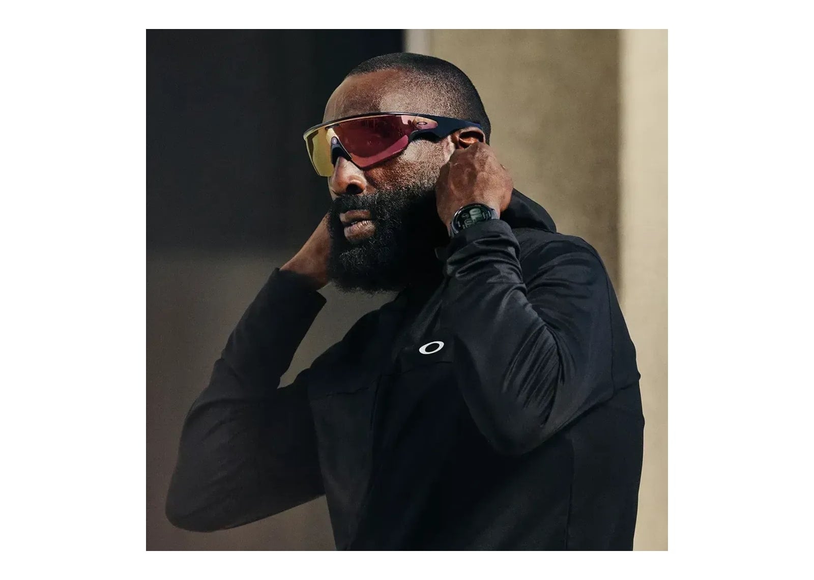Oakley Meta Vanguard AI Smart Glasses Prizm Transitions Ember Lens Black - görsel 3
