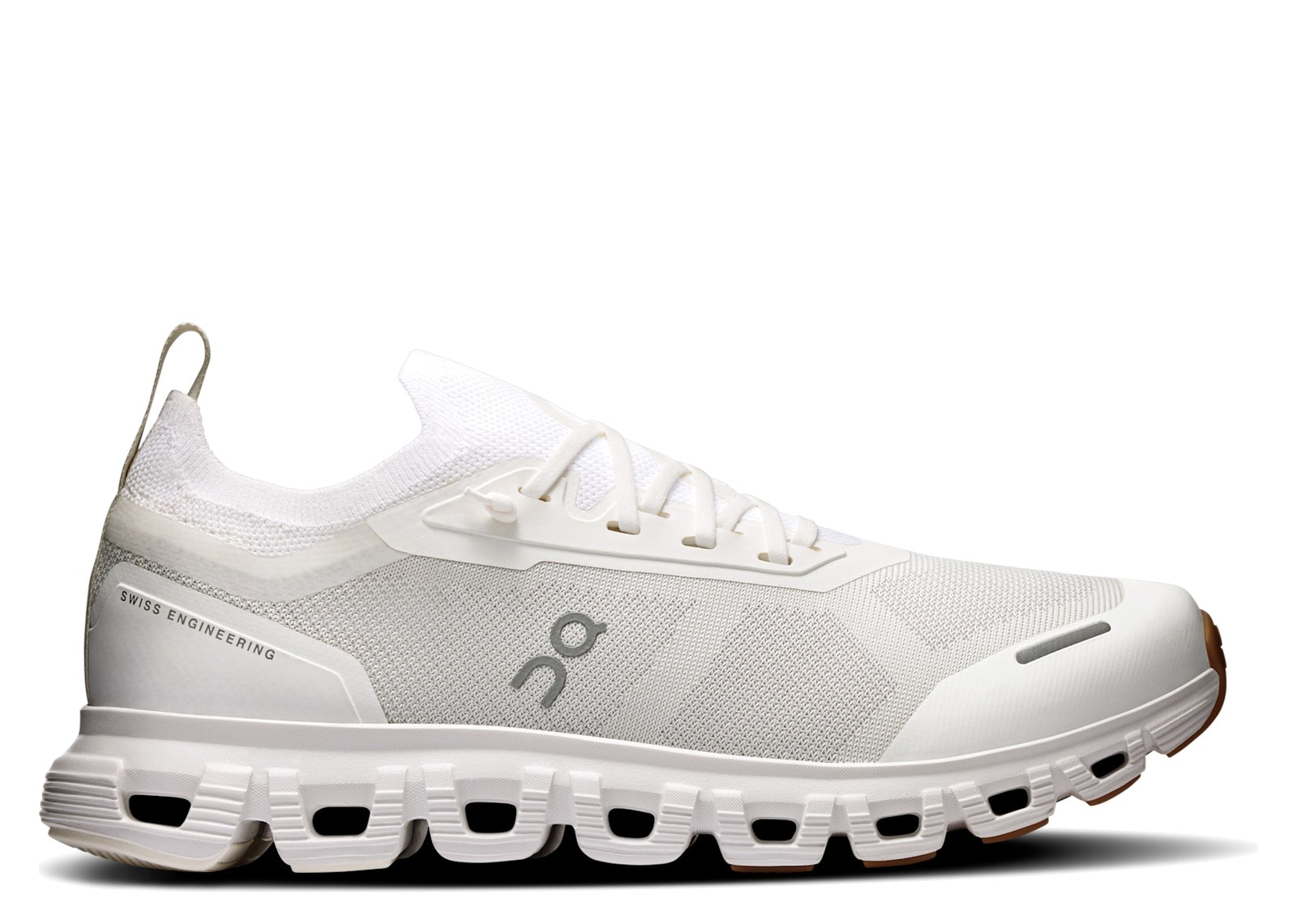 On Running Cloud 6 Versa All White (W)
