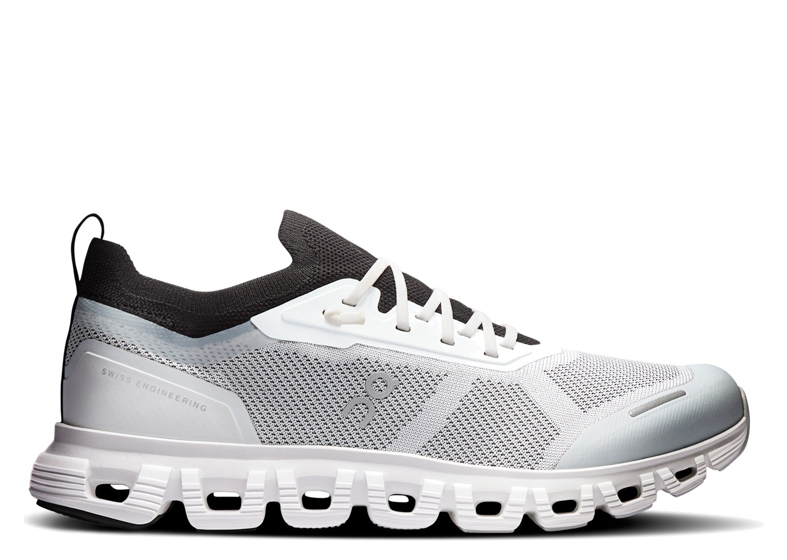On Running Cloud 6 Versa White Black (W)