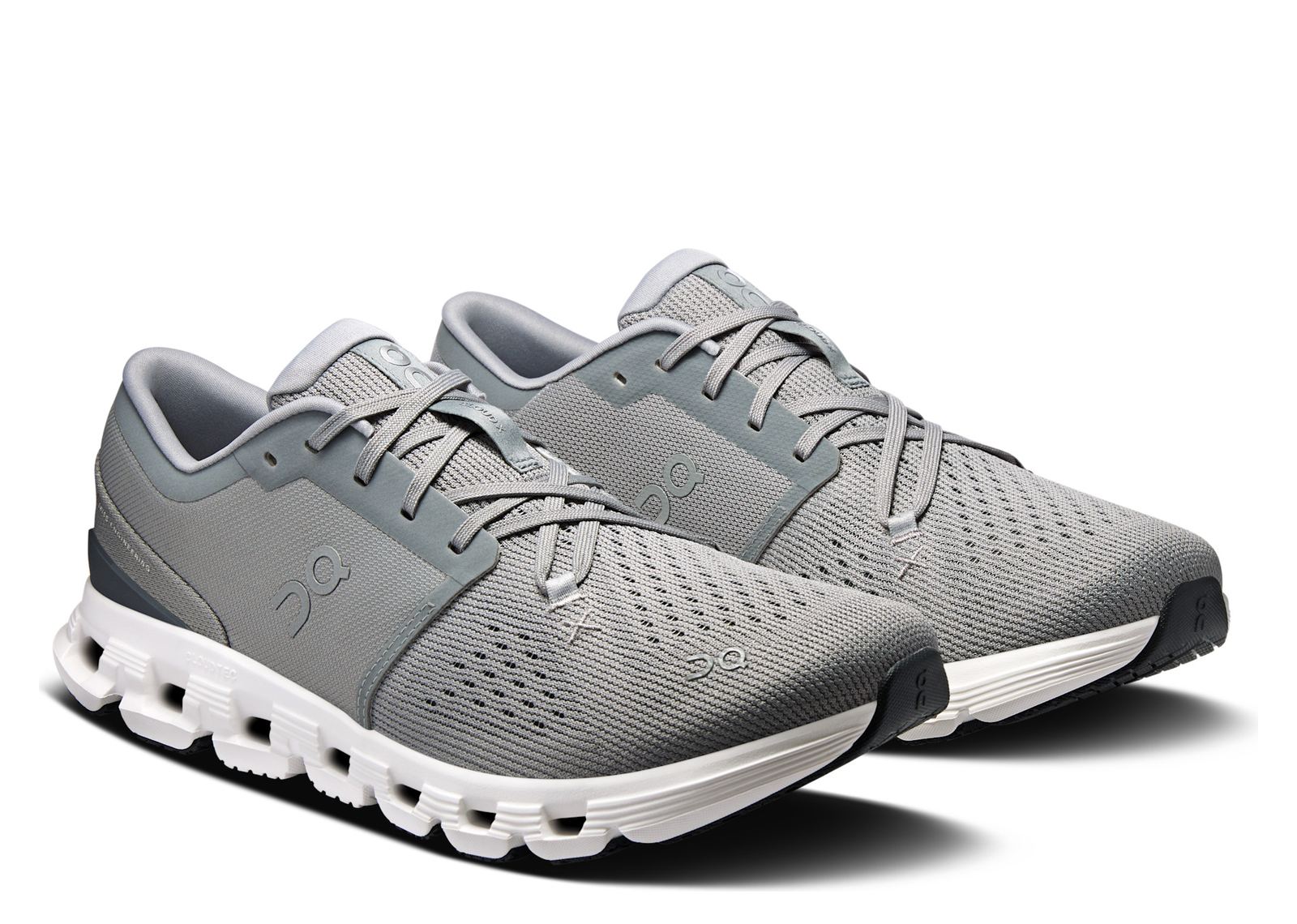 On Running Cloud X 4 Alloy Ivory - görsel 3