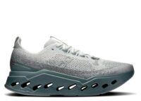 On Running Cloudsurfer Max Iceberg Olive