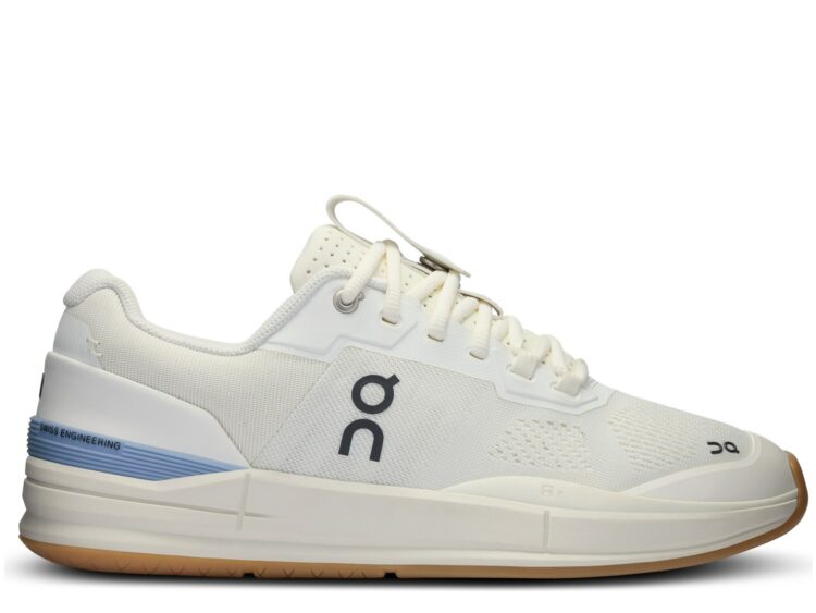 On Running THE ROGER Pro Ivory Chambray