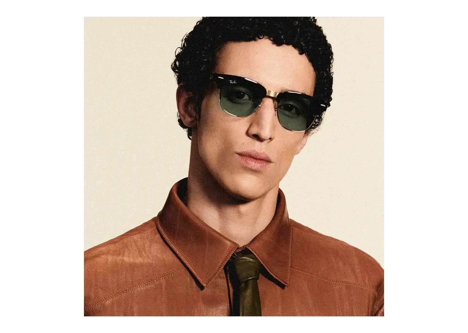 Ray-Ban Meta Clubmaster Audio AI Smart Glasses Transitions Graphite Green Lens Shiny Black - görsel 3