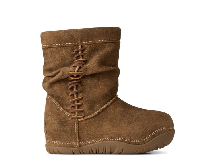 UGG Classic Bucked Boot Chestnut (W)