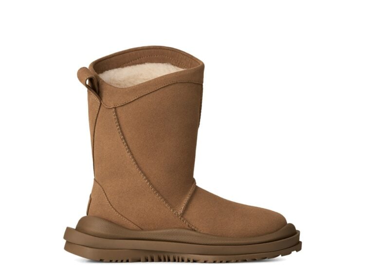 UGG Classic Distort Boot Chestnut (W)