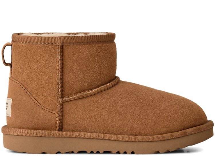 UGG Classic Mini II Boot Chestnut (GS)
