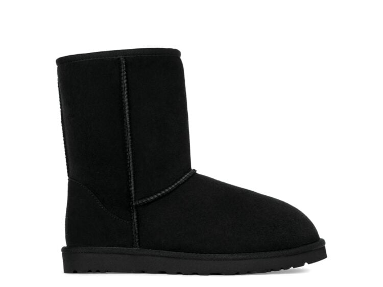 UGG Classic Short Boot Black (M)