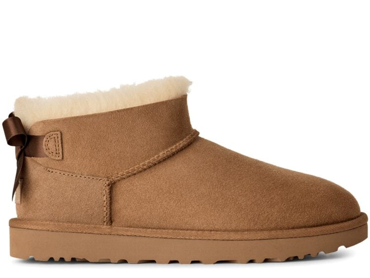 UGG Ultra Mini Bailey Bow Boot Chestnut (W)