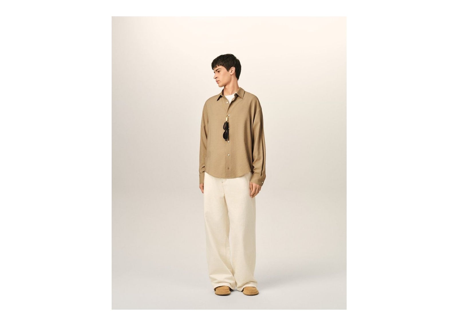 Ami Paris Boxy Viscose Twill Shirt Mastic Beige - görsel 3