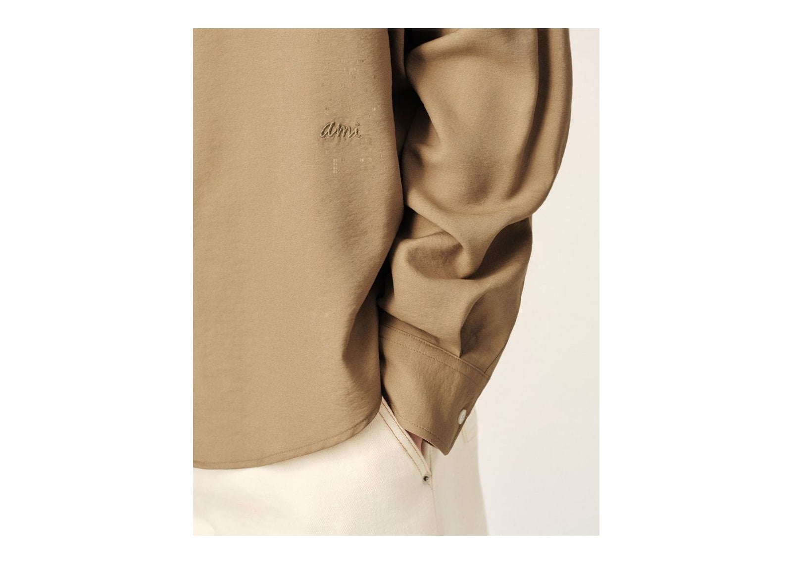 Ami Paris Boxy Viscose Twill Shirt Mastic Beige - görsel 4