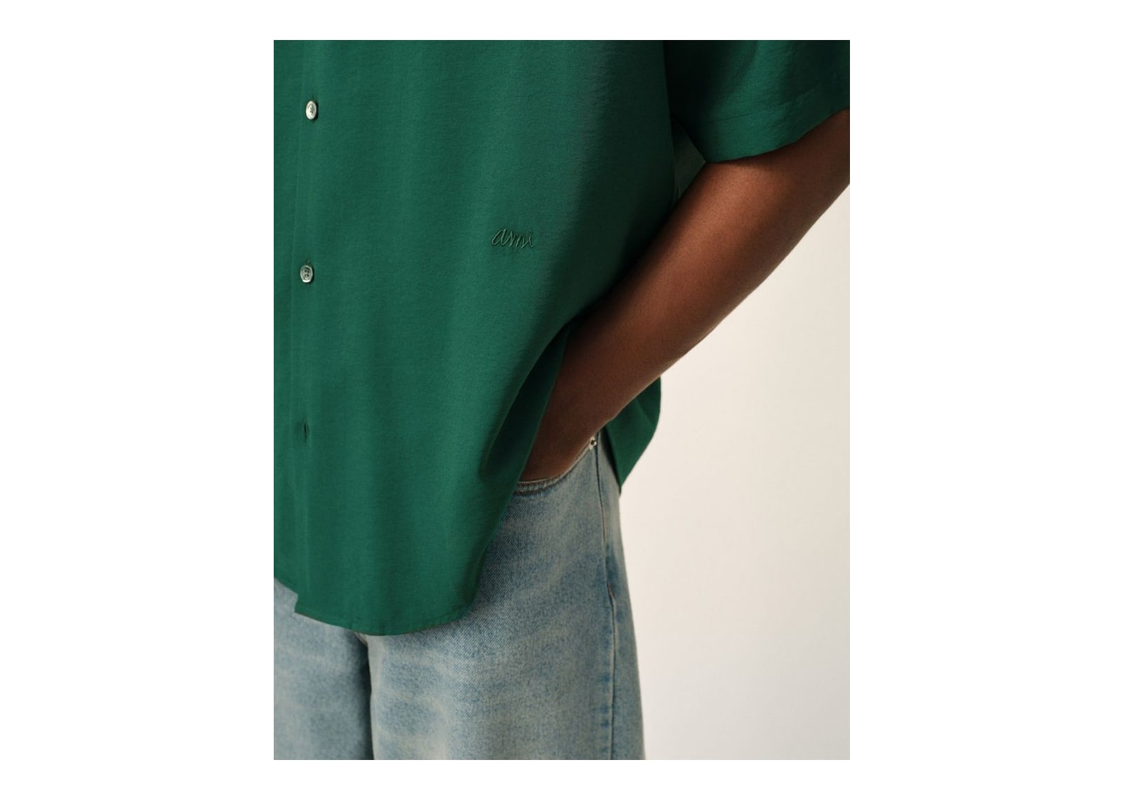 Ami Paris Boxy Viscose Twill Short-Sleeve Shirt Bottle Green - görsel 4