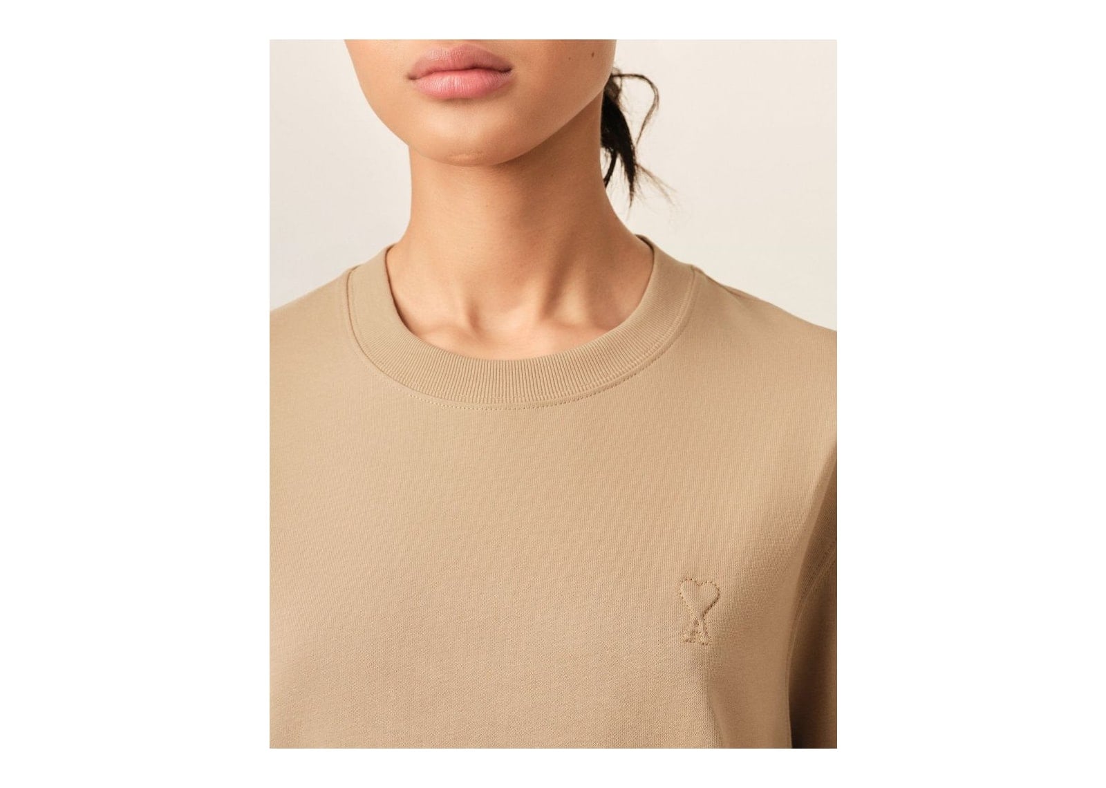 Ami Paris Embossed Ami De Coeur Cotton T-Shirt Mastic Beige - görsel 10