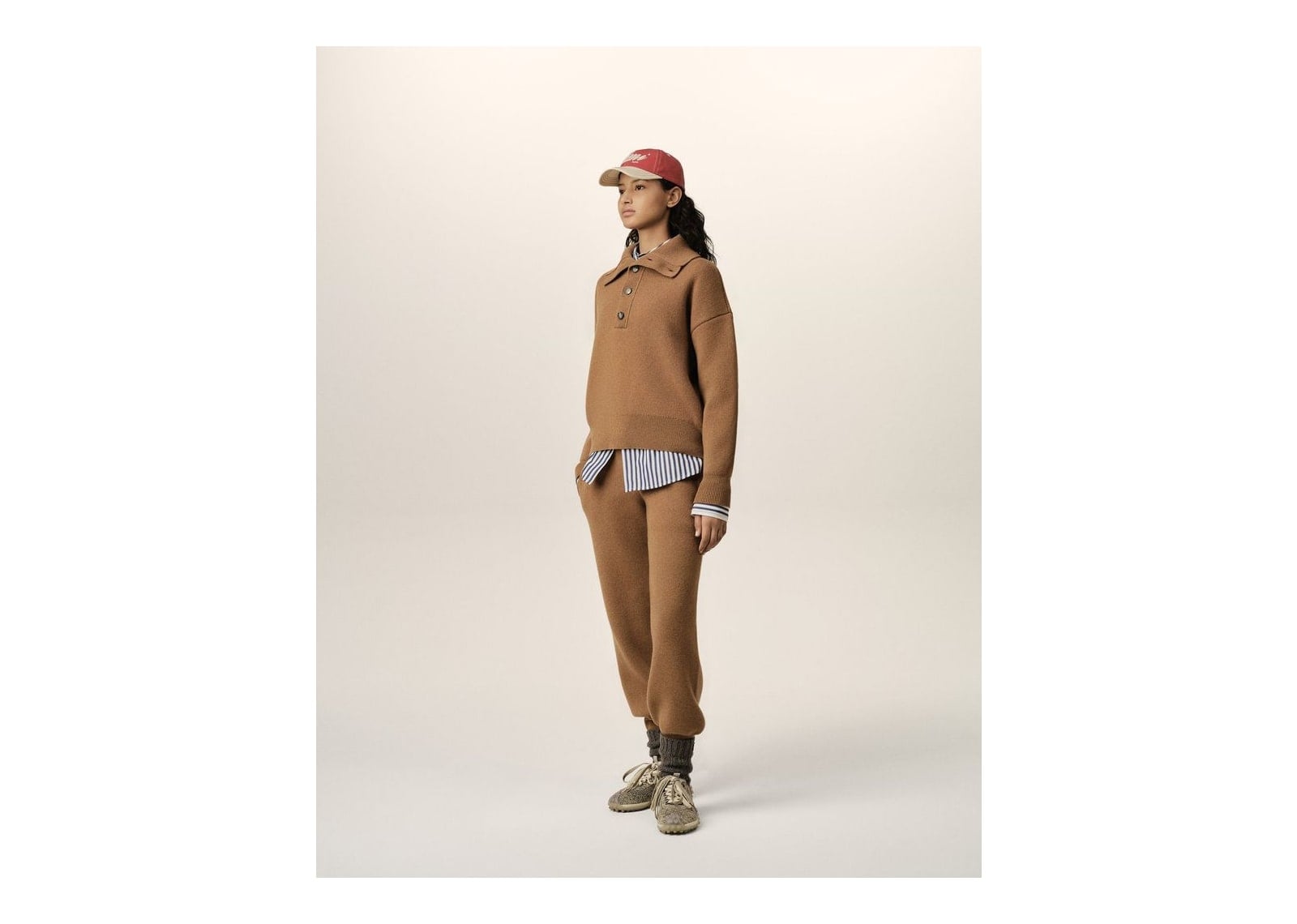 Ami Paris High Buttoned Collar Wool Sweater Camel - görsel 12