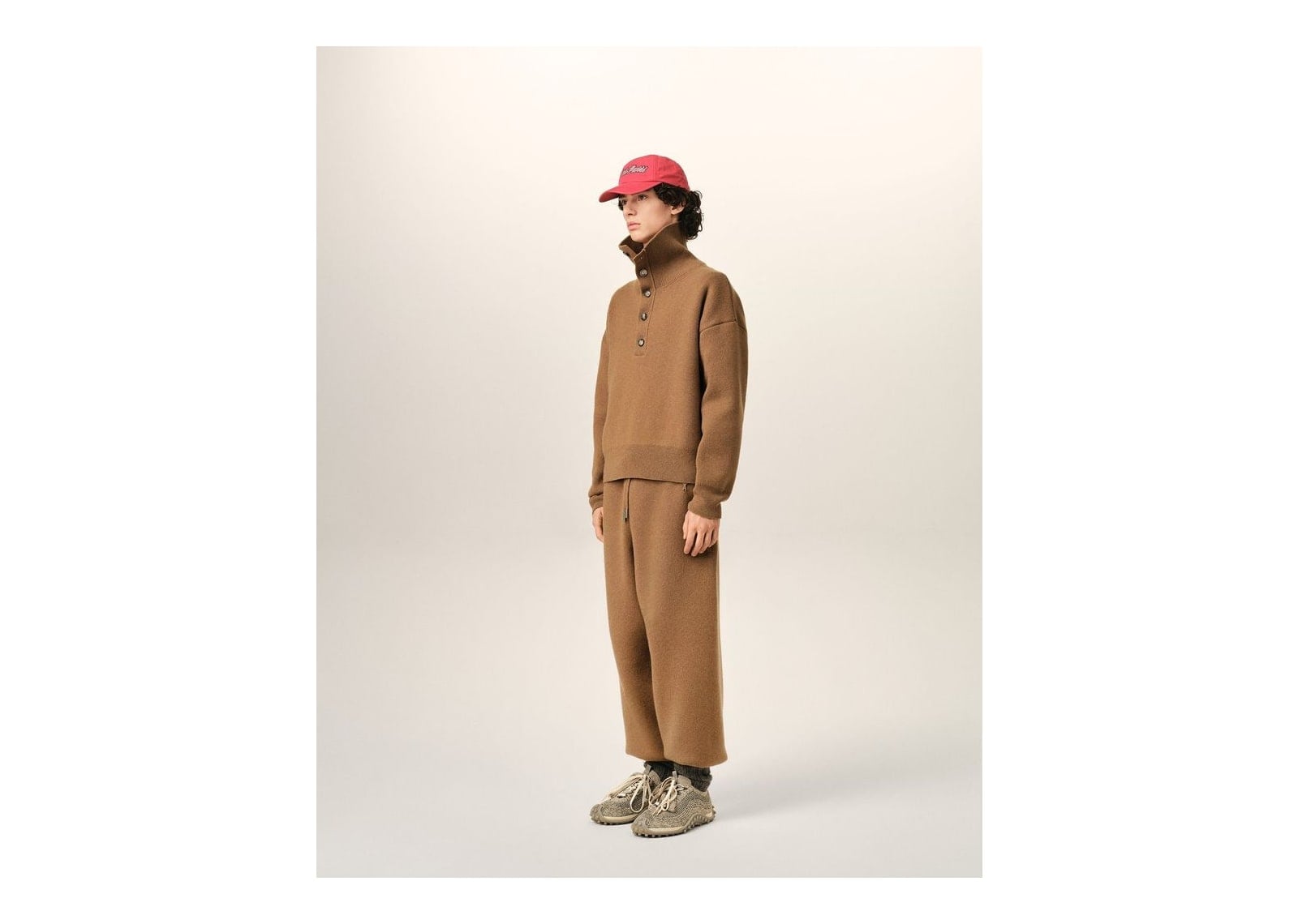 Ami Paris High Buttoned Collar Wool Sweater Camel - görsel 6