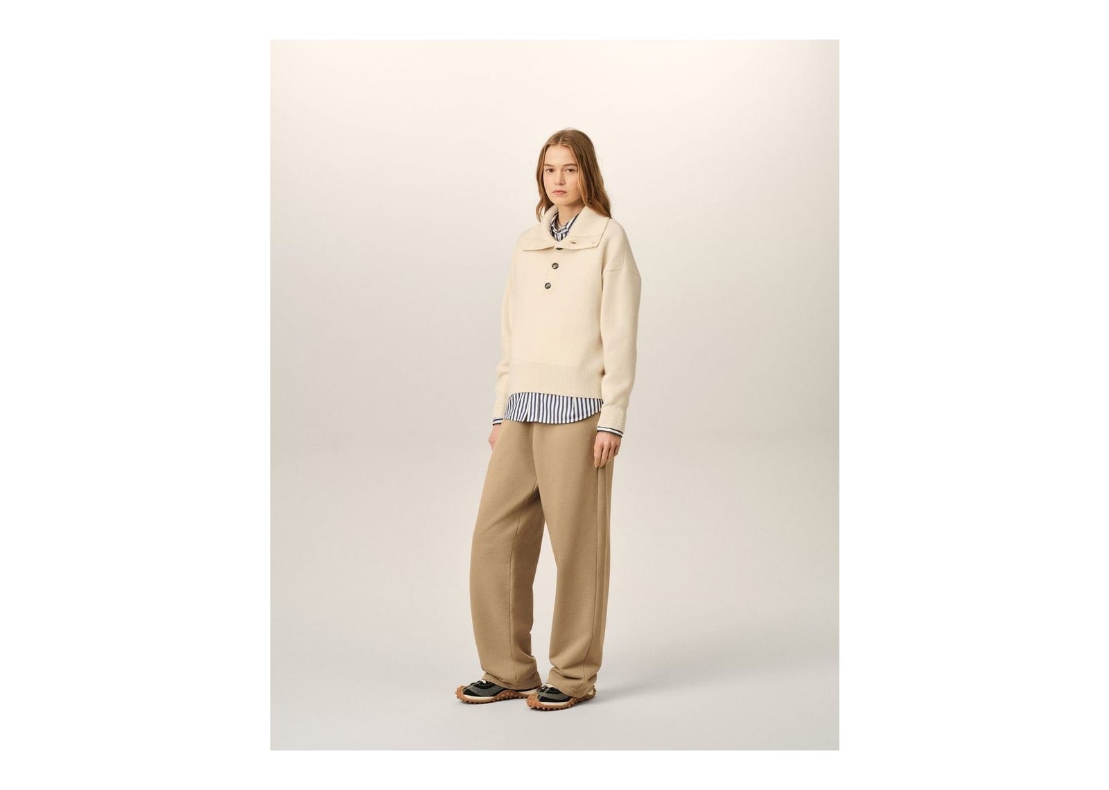 Ami Paris High Buttoned Collar Wool Sweater Ivory - görsel 12