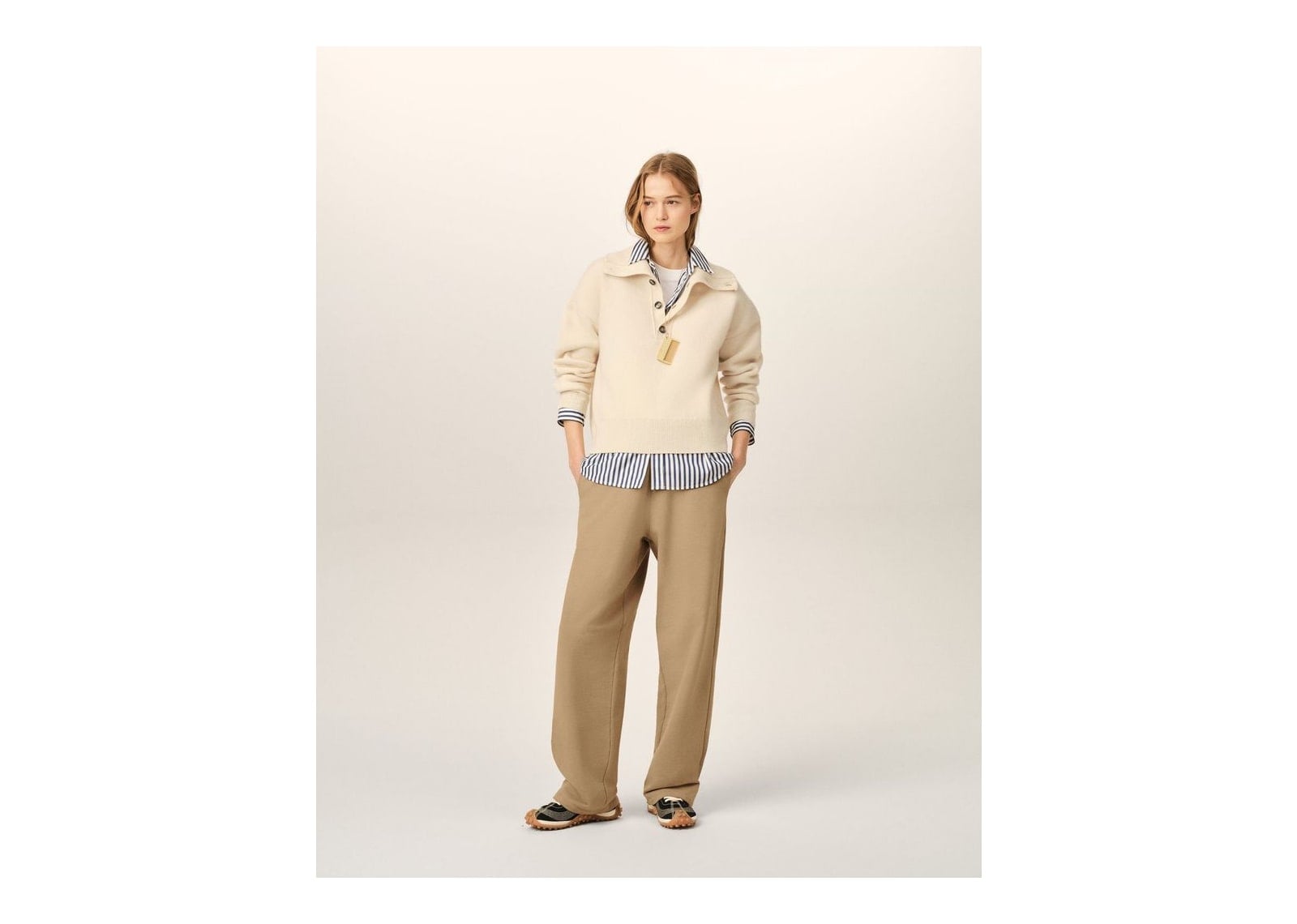 Ami Paris High Buttoned Collar Wool Sweater Ivory - görsel 9