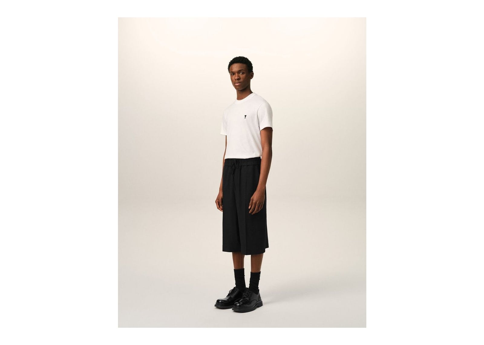 Ami Paris Large Elasticated Wool Bermuda Shorts Black - görsel 6