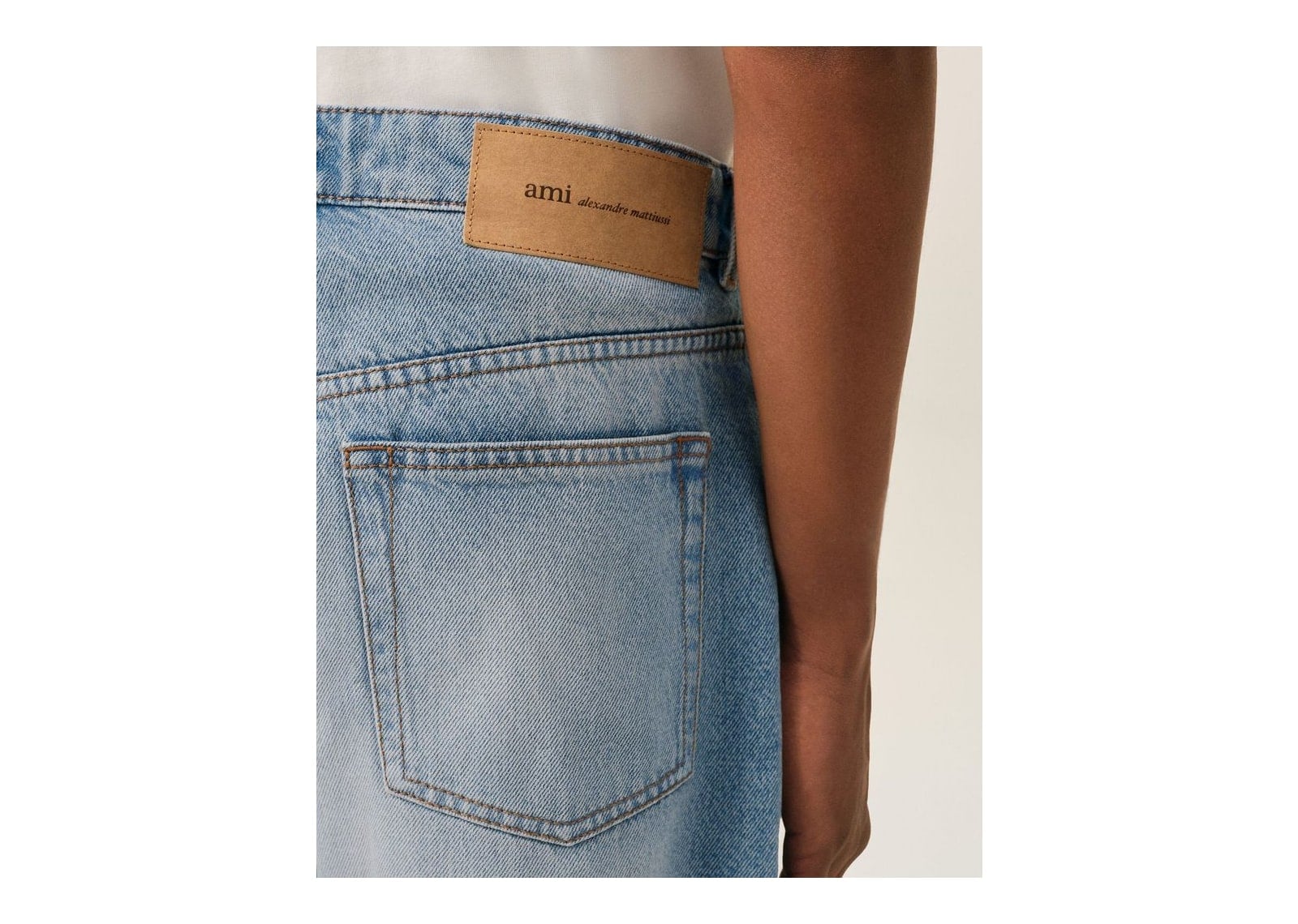 Ami Paris Large-Fit Cotton Jeans Used Blue - görsel 5