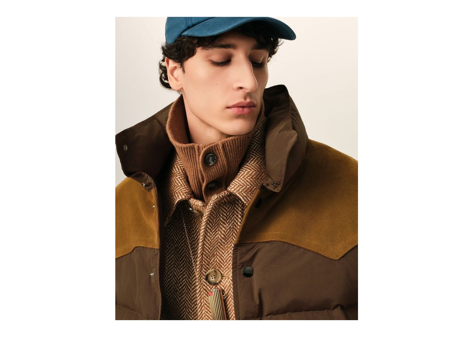 Ami Paris Nylon and Cotton Down Jacket with Leather Panels Chocolate Brown - görsel 4
