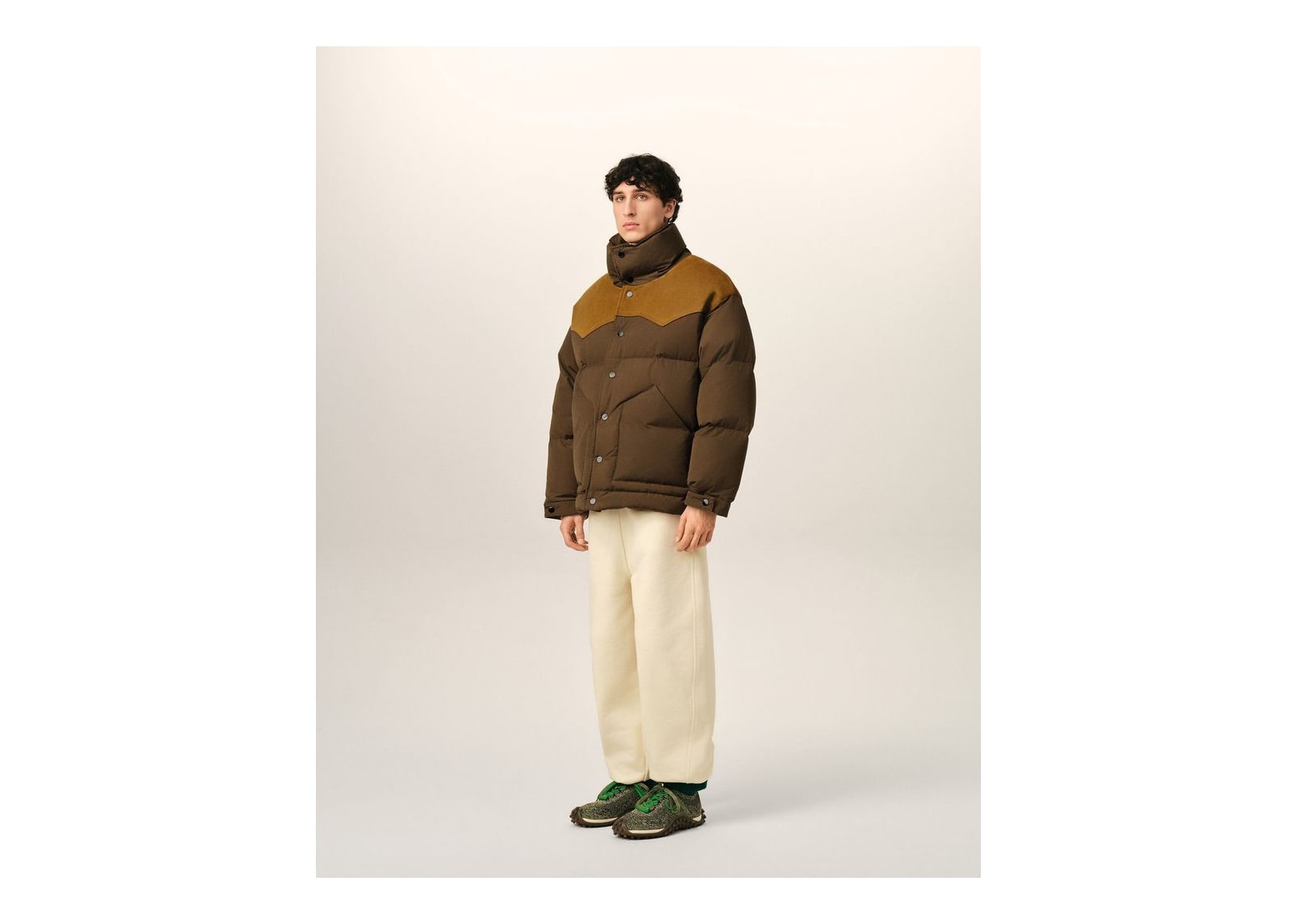 Ami Paris Nylon and Cotton Down Jacket with Leather Panels Chocolate Brown - görsel 6