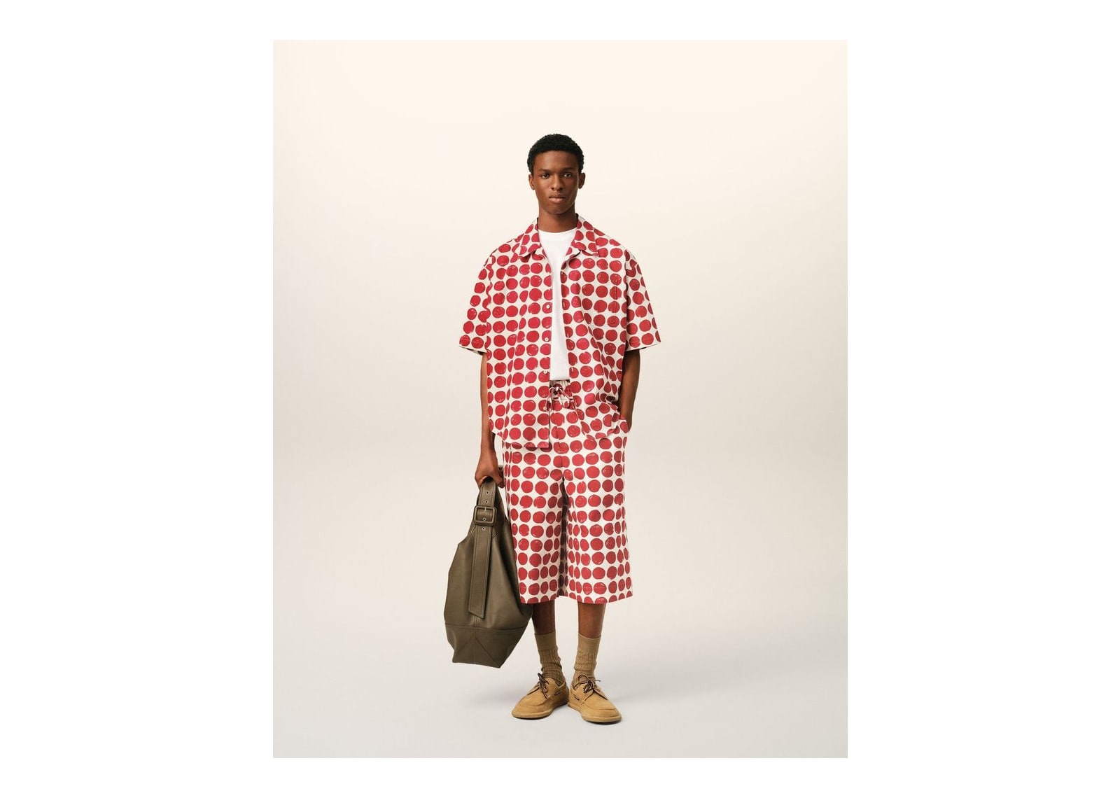 Ami Paris Polka-Dot Boxy Cotton Short-Sleeve Shirt Ruby Red/Ivory - görsel 3