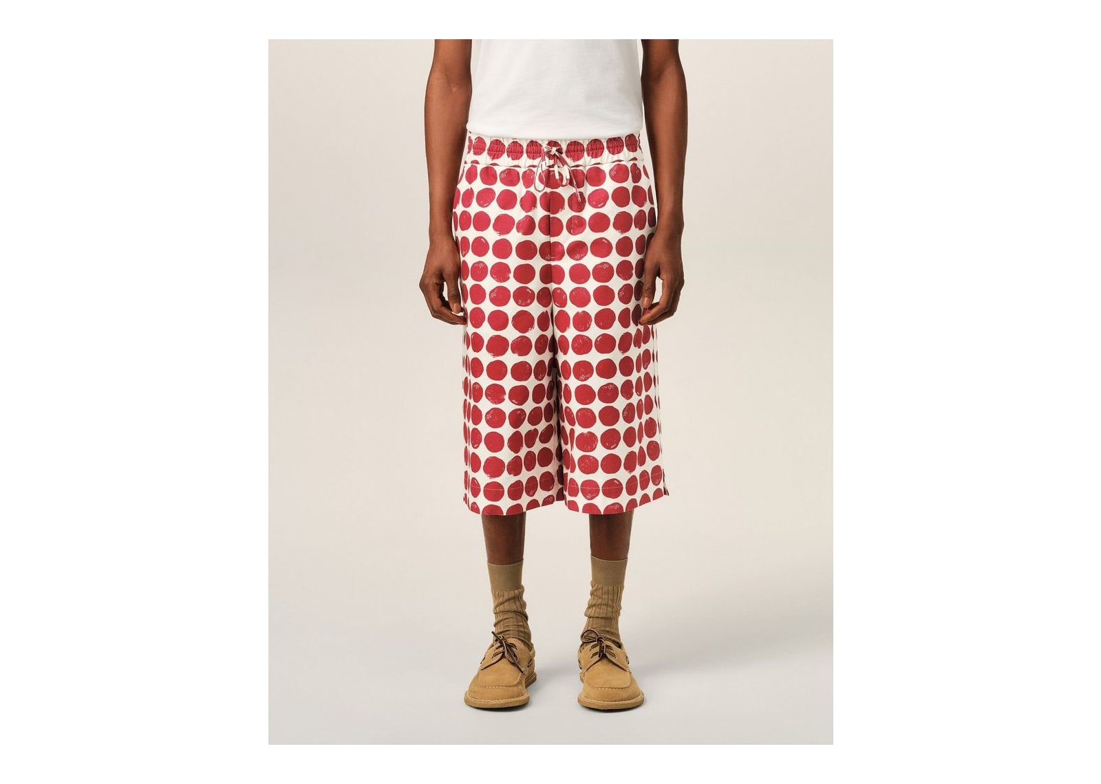 Ami Paris Polka-Dot Large Elasticated Cotton Bermuda Shorts Ruby Red/Ivory - görsel 3