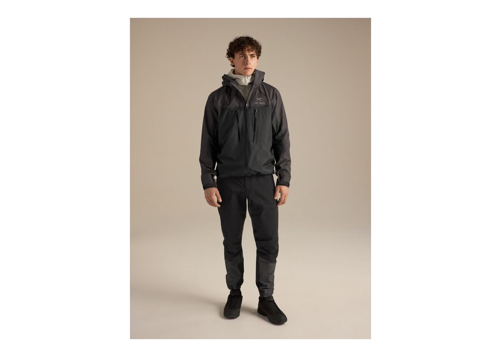 Arc’teryx Alpha Jacket Graphite/Black - görsel 3