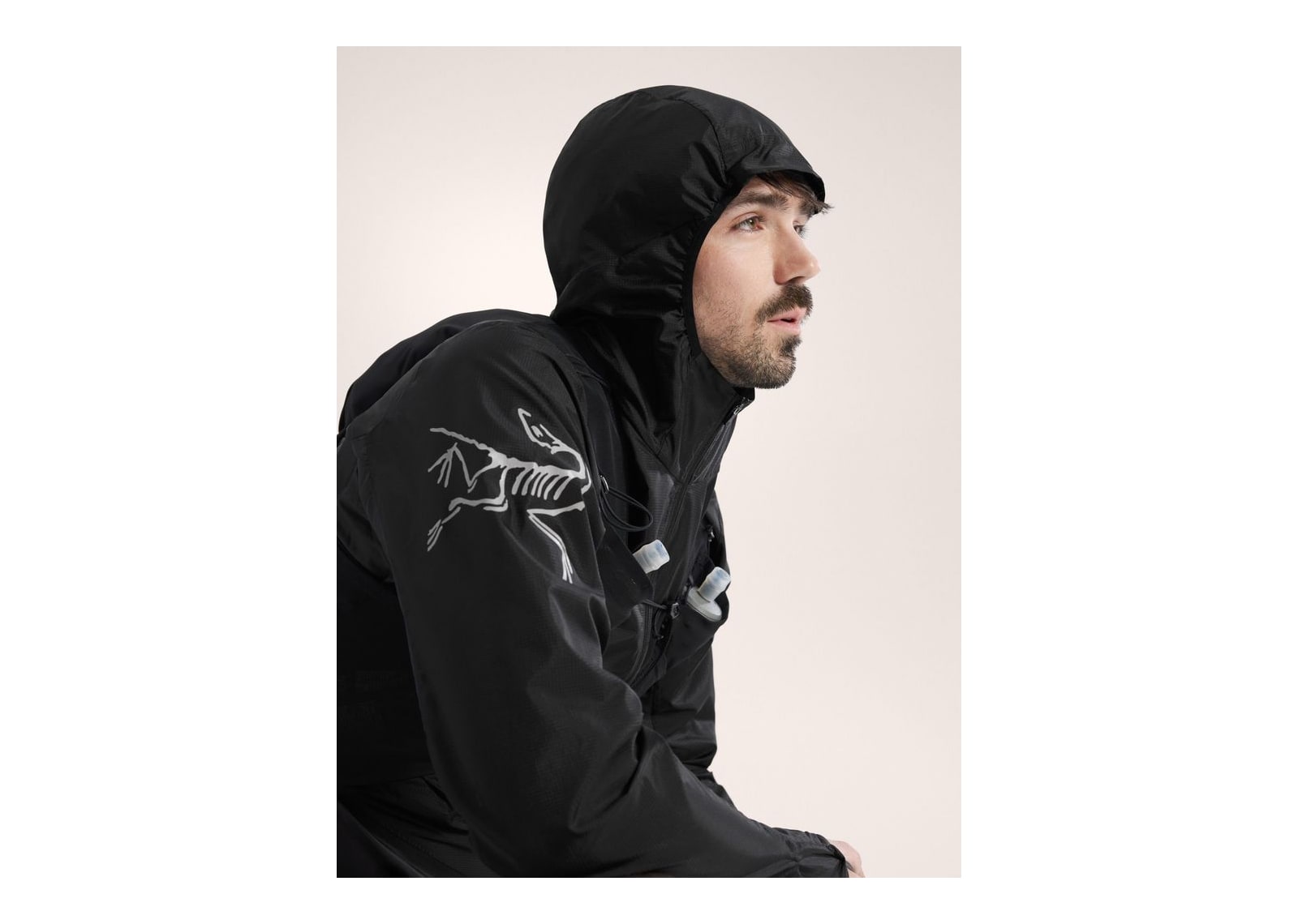 Arc’teryx Norvan Windshell Hoody Black/Graphite - görsel 6